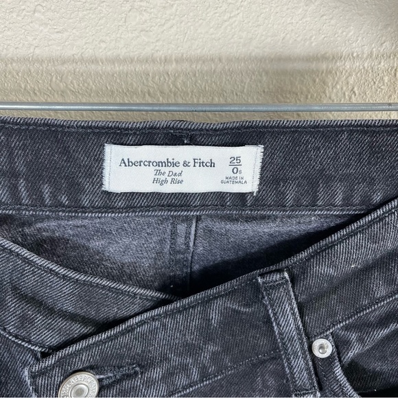 ABERCROMBIE & FITCH The Dad High Rise Crossover Waist Jeans - Picture 10 of 13